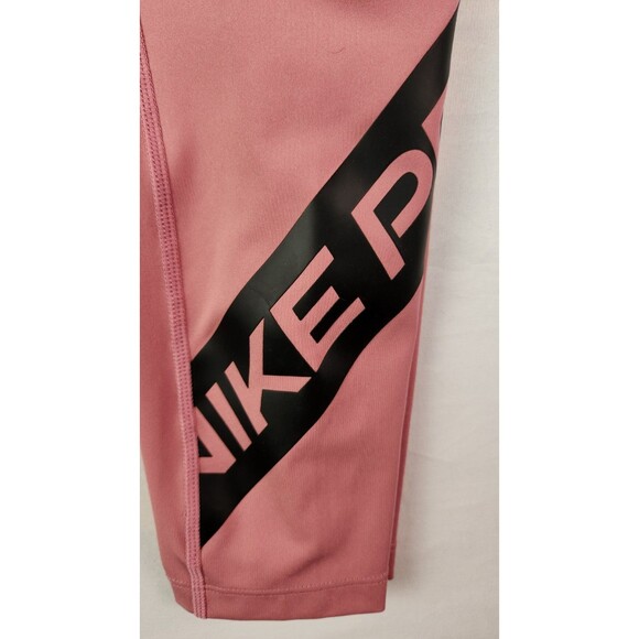 Nike Women's Crop Leggings One Desert Berry/Pink Foam Graphic 7/8 Size Medium - Picture 10 of 10
